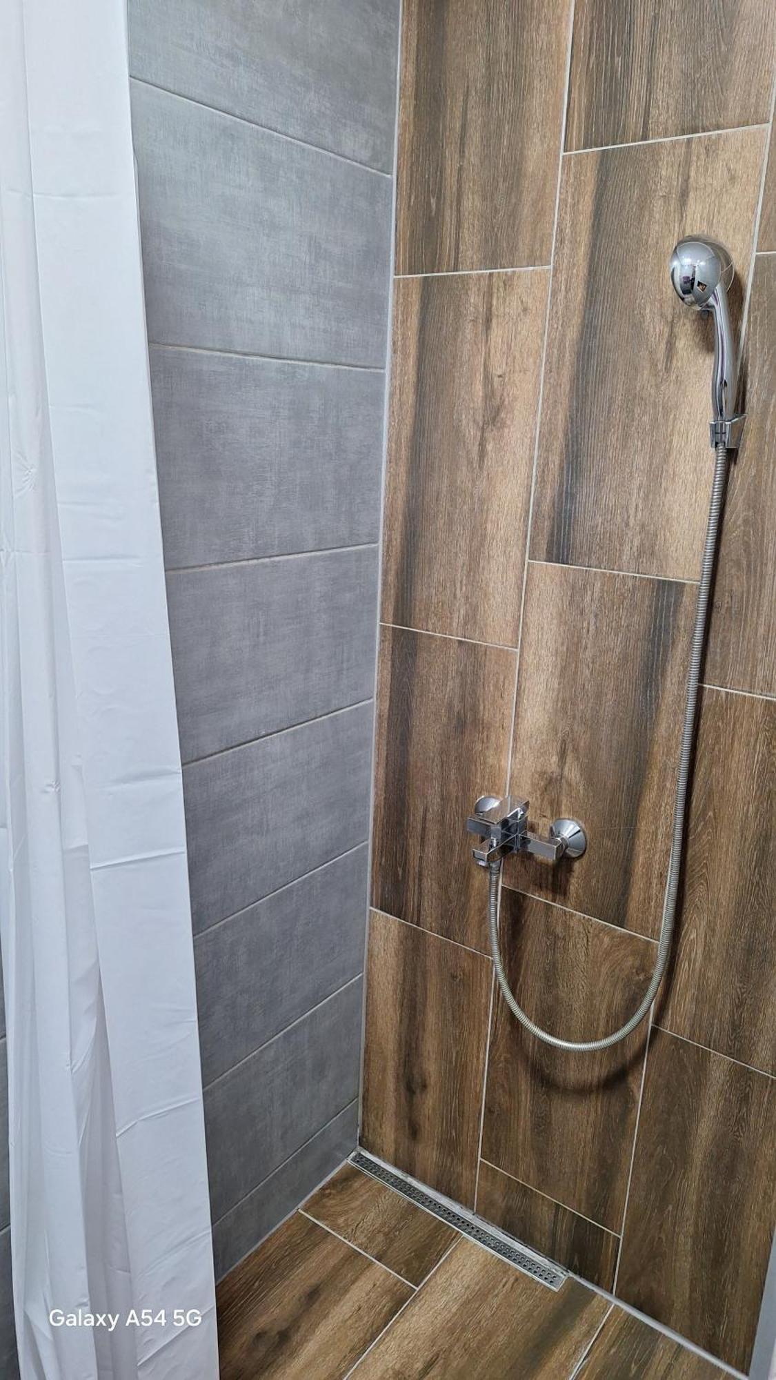 Stan Na Dan Dunja 2 Apartamento Vrsac Exterior foto