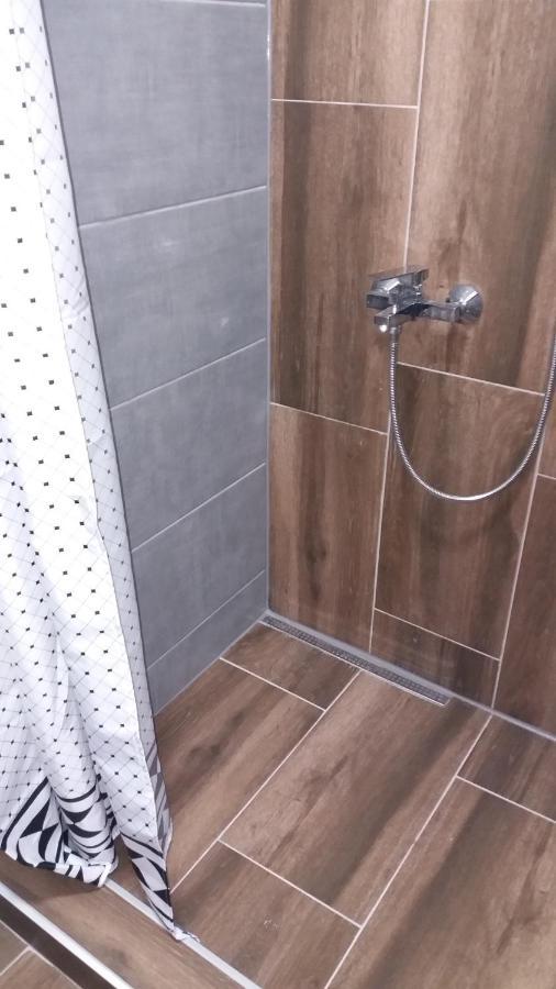 Stan Na Dan Dunja 2 Apartamento Vrsac Exterior foto